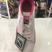 Giày Puma trắng